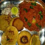 मुंबई पाव भाजी (Mumbai pav bhaji recipe in hindi)