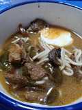 Noodles con ternera