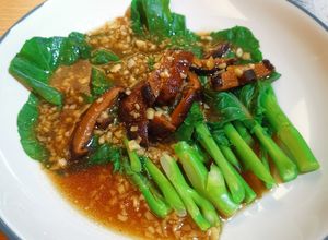 Foto resep Kailan shiitake saus tiram Chinese food