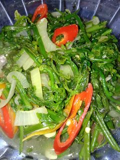 Foto resep Tumis Pakis