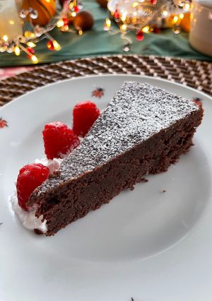 A picture of Torta Caprese (chocolate and almond GF cake).