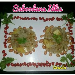 A picture of Sabudana idlis.