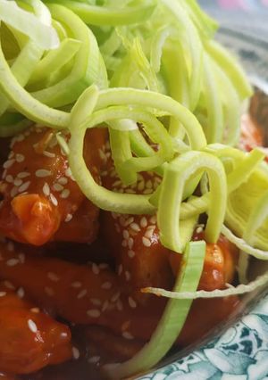 A picture of Simple korean recipe - Spicy korean chicken.