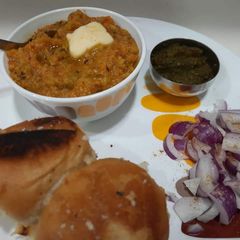 A picture of Paav bhaji.