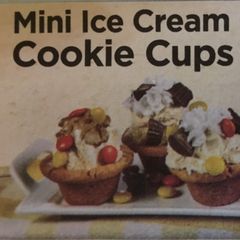 A picture of Mini ice cream cookies cups.
