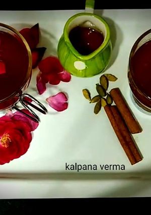 रोज़ हर्बल टी (rose herbal tea recipe in Hindi) रेसिपी मुख्य फोटो