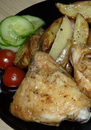 Fűszeres csirkecomb air fryerben recept fotója