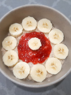 Foto resep 680. Banana Strawberry Overnight Oats To Go