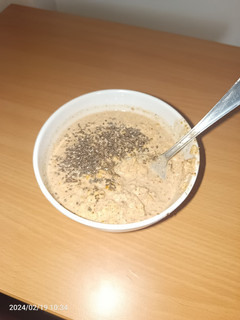 A picture of Yummy Chewy overnight oats😋.