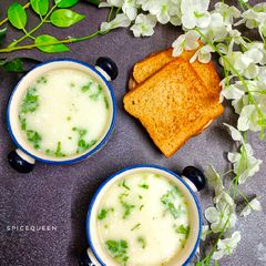 A picture of Cauliflower Coriander Soup.