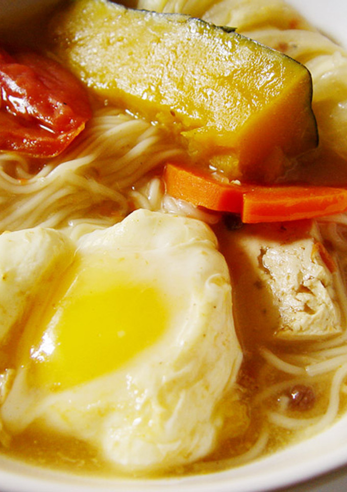 【厚生廚房】隨意煮麻辣湯麵 的食譜成品照片