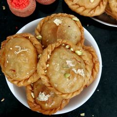 A picture of Chandrakala.