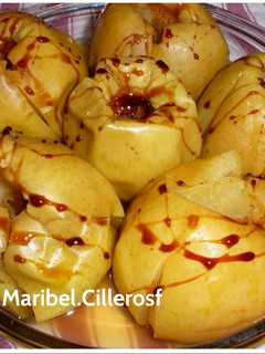 Una foto de Manzanas asadas al microondas