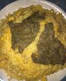 Arroz con choclo y carne frita