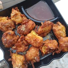 A picture of Lauki pakoda.