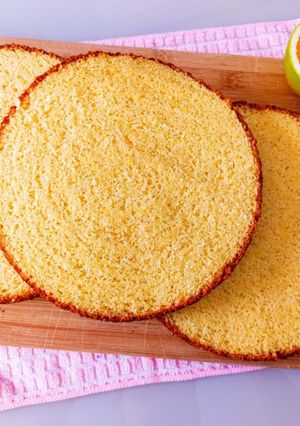 Foto de Pão de Ló de Laranja muito fofinho, sem glúten e sem lactose