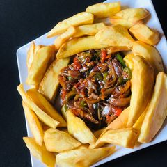A picture of Sweet potato and sauce.