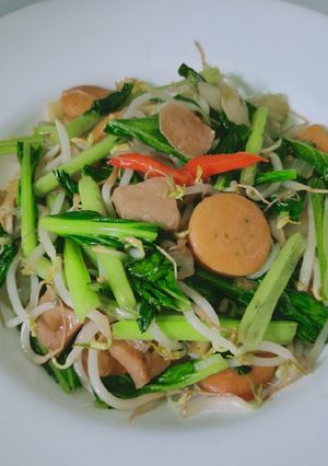 Foto resep Tumis Sawi Hijau Tauge Sosis Bakso