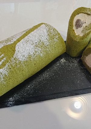 Hình của món Matcha roll cake.