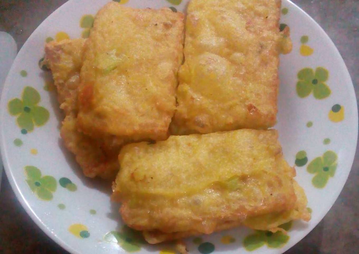 Tempe berdoa kepada Allah Allah