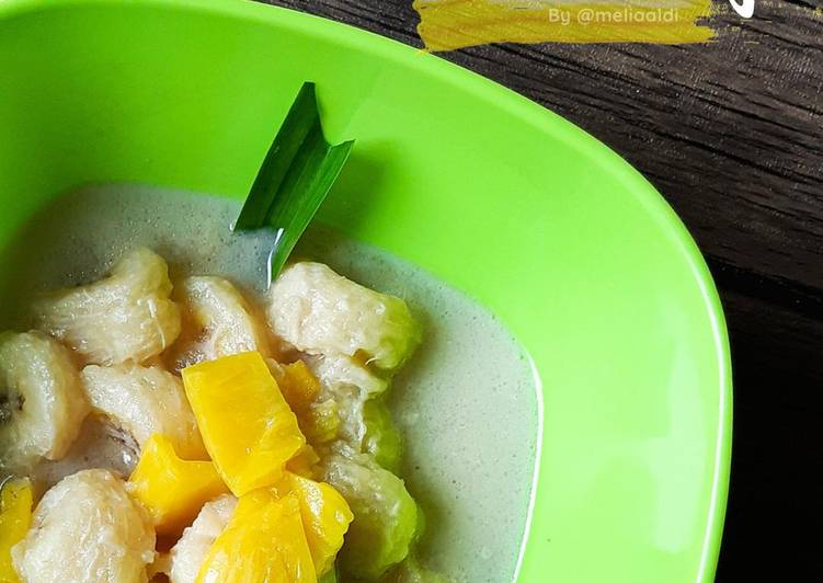 Kolak Pisang ala Mami Benz Kolak Pisang ala Mami Benz