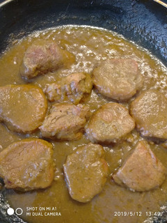 Una foto de Solomillo en salsa de manzana