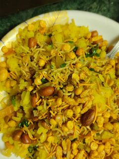 पोहा (poha ladoo recipe in Hindi) रेसिपी मुख्य फोटो