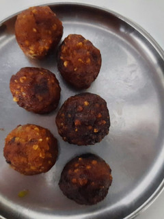 સાબુદાણા ના વડા (Sabudana Na Vada Recipe In Gujarati) રેસીપી મુખ્ય ફોટો