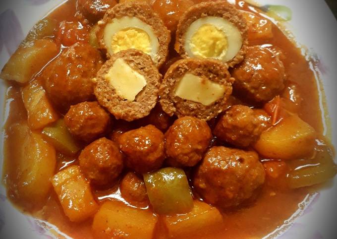 Semur BoLa Daging (meatball stews)