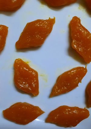 A picture of Mango cilli milli.