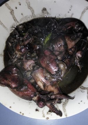 Foto resep Cumi Hitam Asam Ala ummu asy syifa