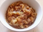 Una foto de cebolla caramelizada casera