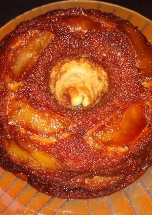 Una foto de Torta invertida de manzanas