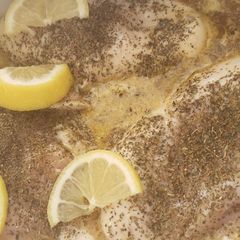 A picture of Crockpot lemon basil chicken.