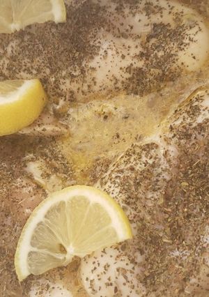 A picture of Crockpot lemon basil chicken.