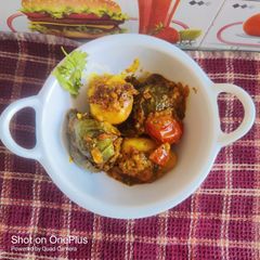 A picture of Kathiyavadi Bharva aloo baingan.