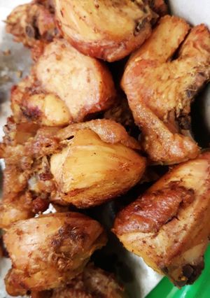 Foto resep Ayam Goreng Resep Nenek Empuk dan Gurih