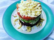 Una foto de remolacha queso feta
