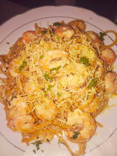 Una foto de Pastas con camarones 🦐
