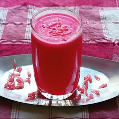 A picture of Grapefruit Juice.