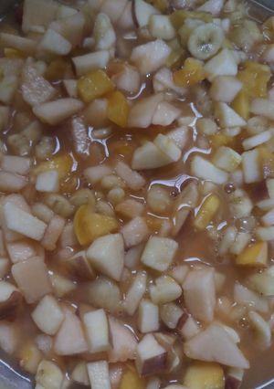 A picture of Juicy fruit chaat.