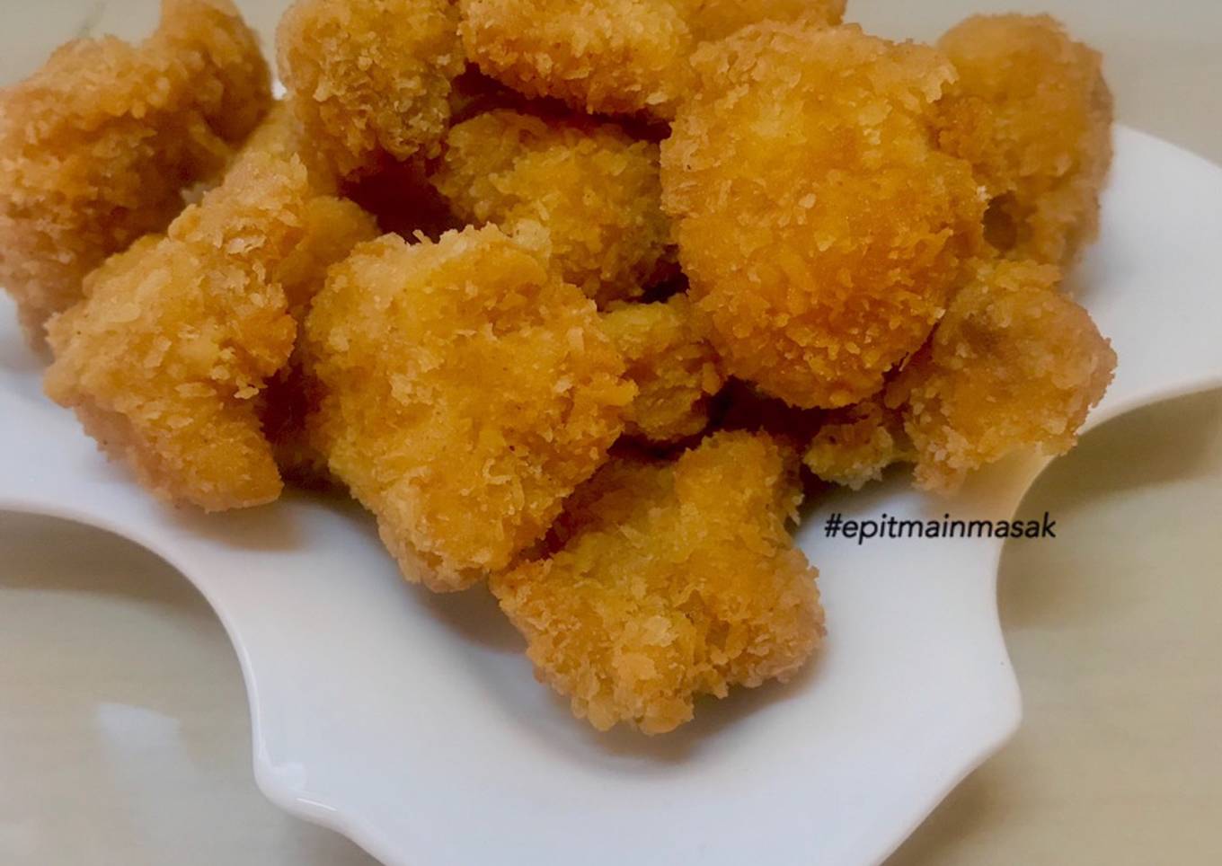 Spicy crispy chicken with popcorn