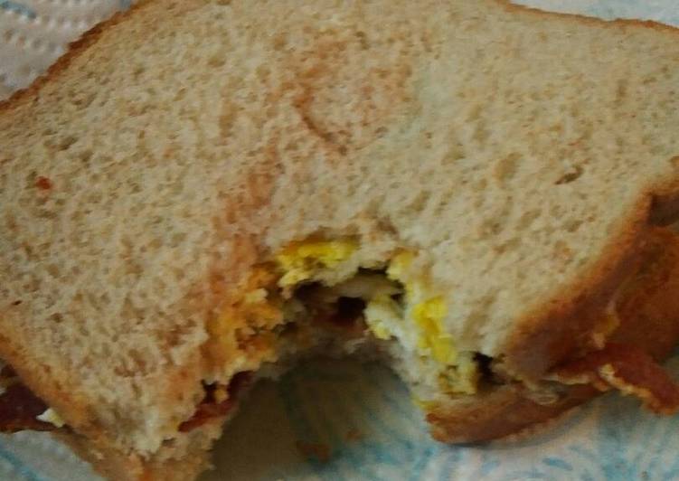 Step-by-Step Guide to Prepare Super Quick Homemade My Mom&#39;s Fried Egg Sandwich