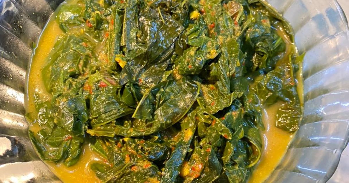 Daun singkong masakan padang