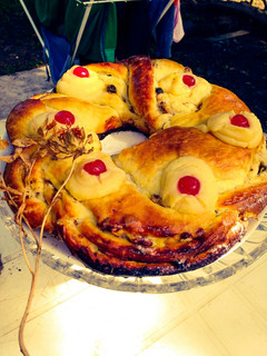 Una foto de Rosca de Pascuas rellena