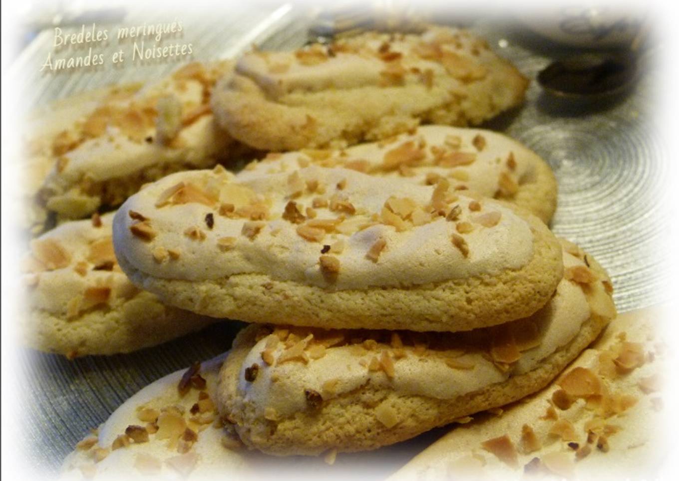Bredels méringués noisettes et amandes