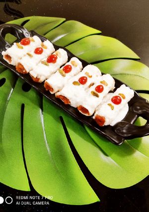 A picture of Sweet Bread Roll with Bread Rabdi.