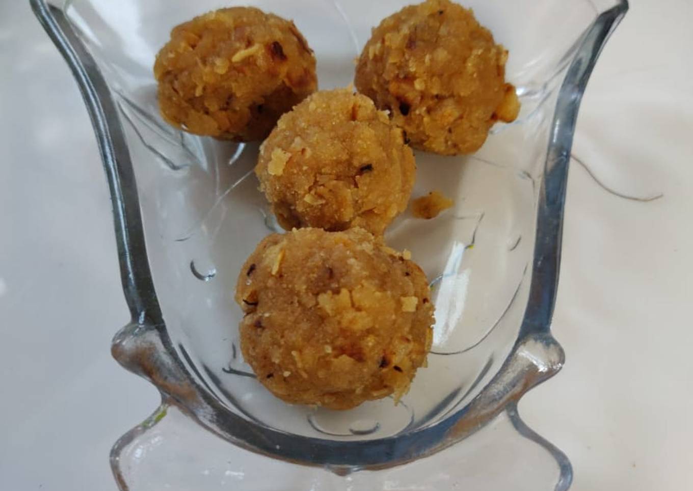 Namkeen churma laddoo