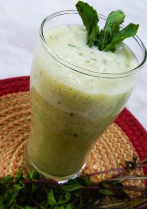 A picture of Bel and Mint Smoothie.