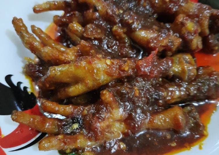 3. Oseng-oseng Ceker Mercon